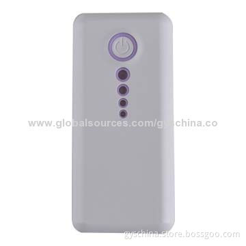 5,200mAh Fashionable Power Bank, 5.0V DC-1A Input, Long Battery Lifespan